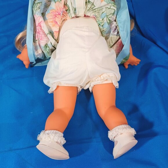 Vintage 1980s Zapf Balica Creation Baby Toddler Doll With Floral Dress/Blue Hat - Picture 9 of 16